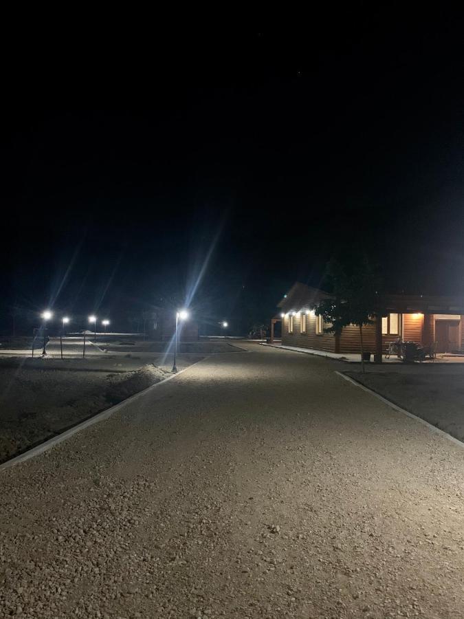 Granja Escuela Con Bungalows San Martín de la Vega Εξωτερικό φωτογραφία